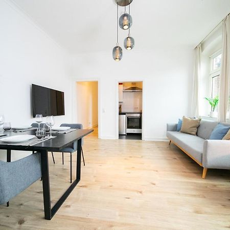 Favorite Stays - Suite And More - Kitchen Нойс Екстер'єр фото