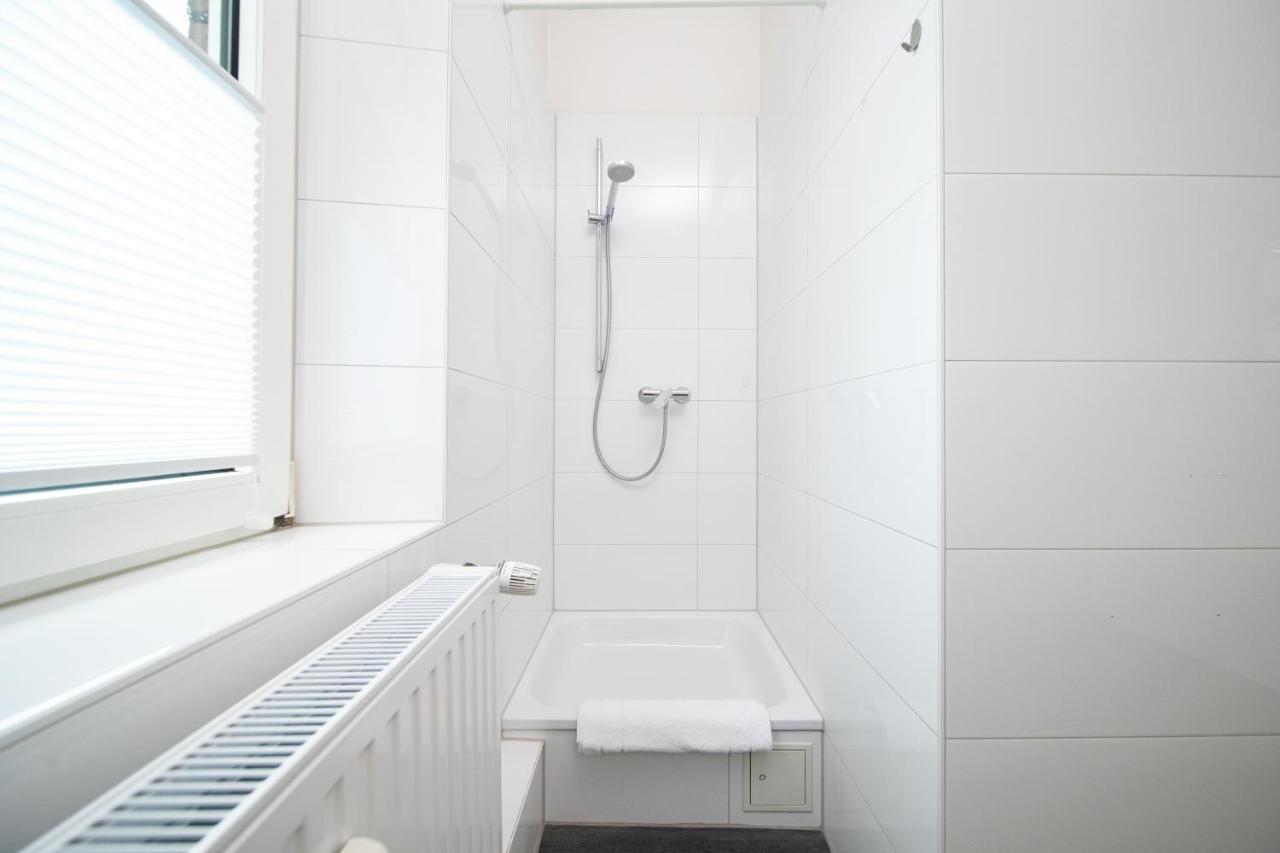 Favorite Stays - Suite And More - Kitchen Нойс Екстер'єр фото