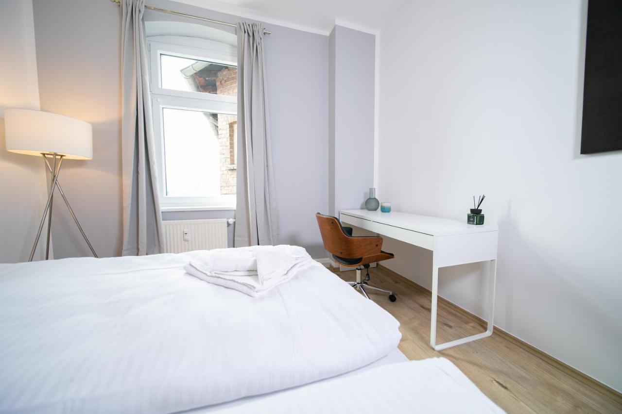 Favorite Stays - Suite And More - Kitchen Нойс Екстер'єр фото