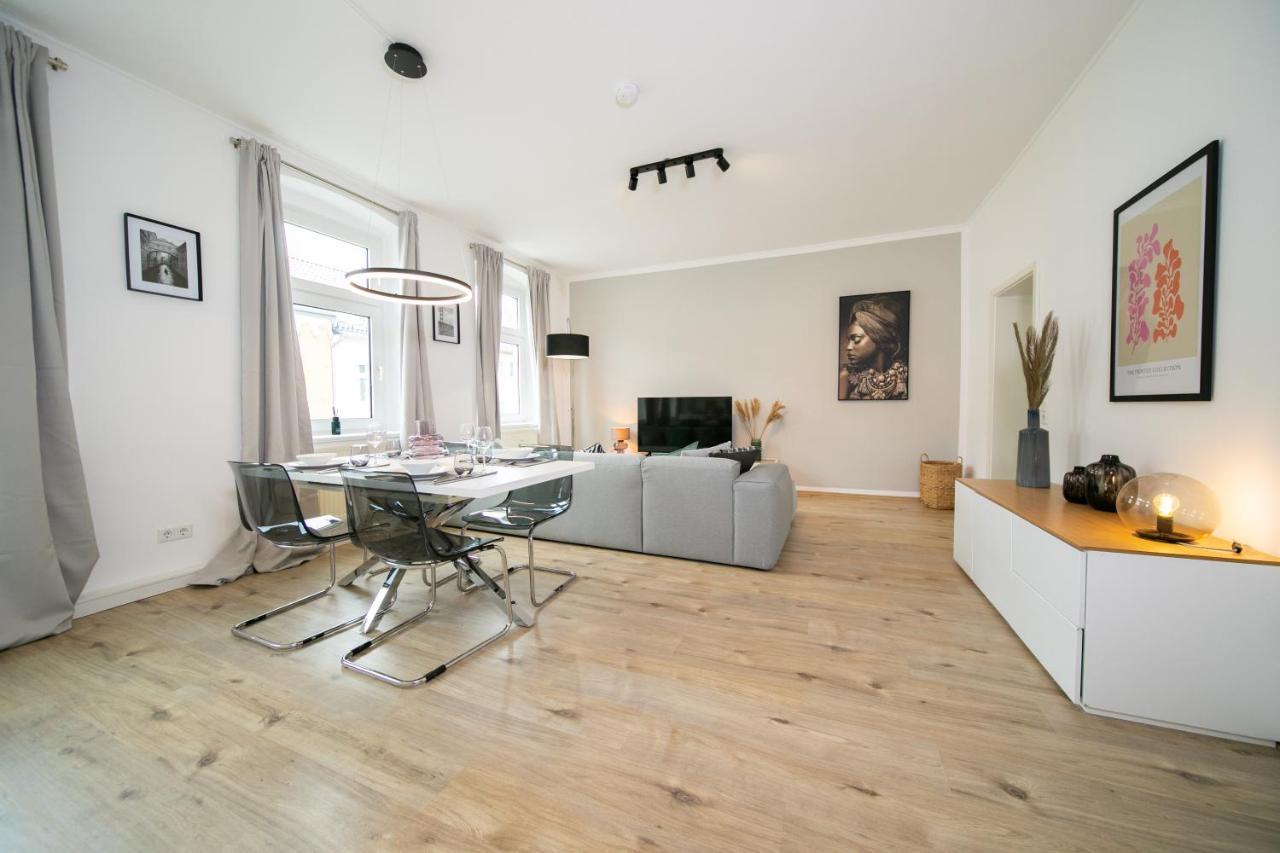 Favorite Stays - Suite And More - Kitchen Нойс Екстер'єр фото